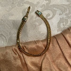 Vintage Napier gold tone 8” bracelet